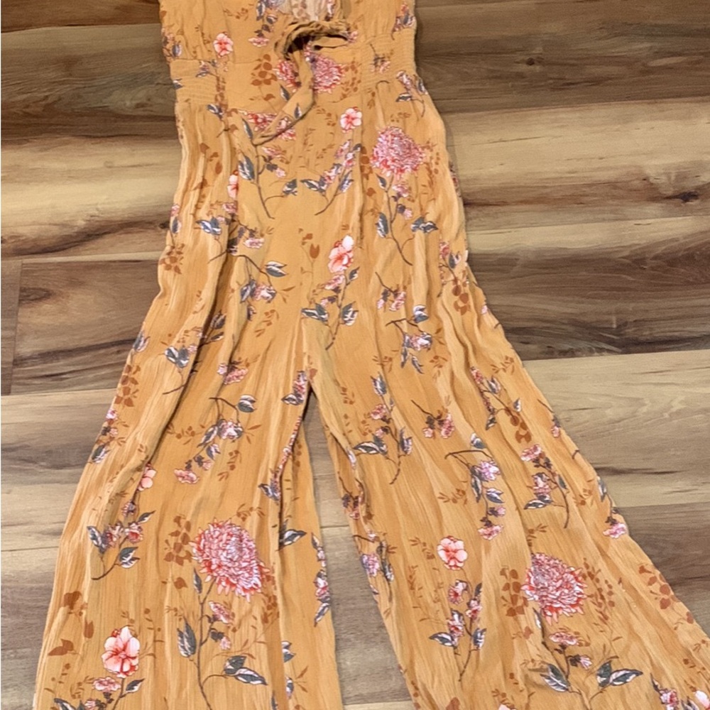 JUMPSUIT PLEATED WIDE LEG FRONT TIE SIZE SMALL